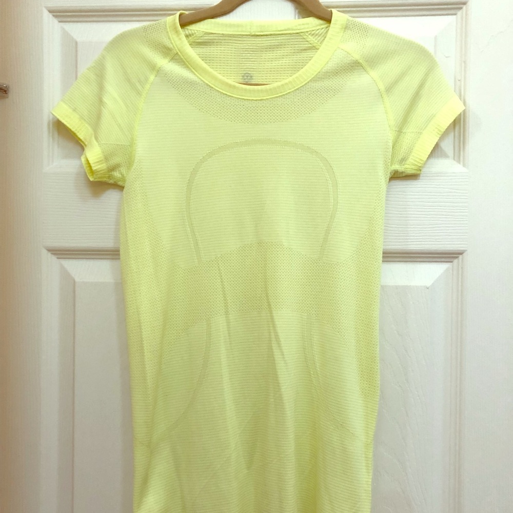 Lululemon 🍋 Swiftly Tech short sleeve